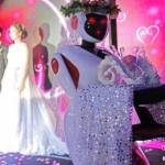 public://uploads/photos/1446495175_robot-bridesmaid-china12.jpg