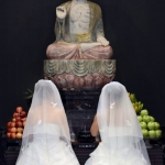 public://uploads/photos/same-sex-buddhist-wedding-6-456x680.jpg