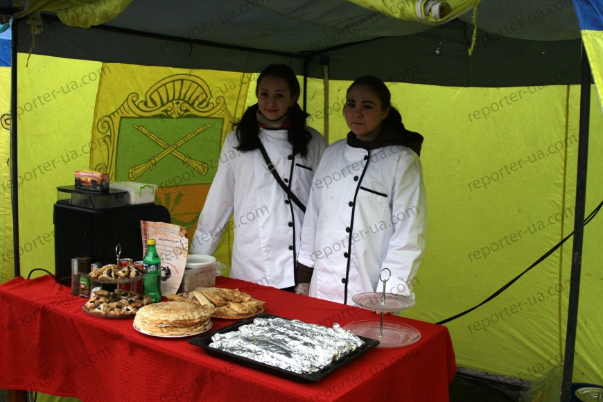 В центре Запорожья проходит Фестиваль национальной кухни. ФОТО
